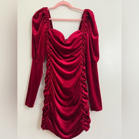 Fashion Nova Velvet Mini Dress. - Picture 3 of 8